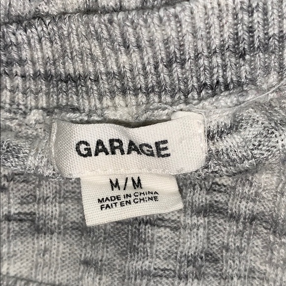 Crewneck Long Sleeve Tee - Picture 4 of 4